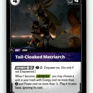 Tail-Cloaked Matriarch [VEN - 104/166] NM